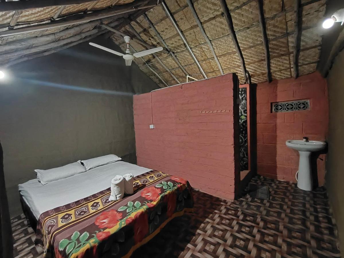 Waterfall Guesthouse Hampi Εξωτερικό φωτογραφία