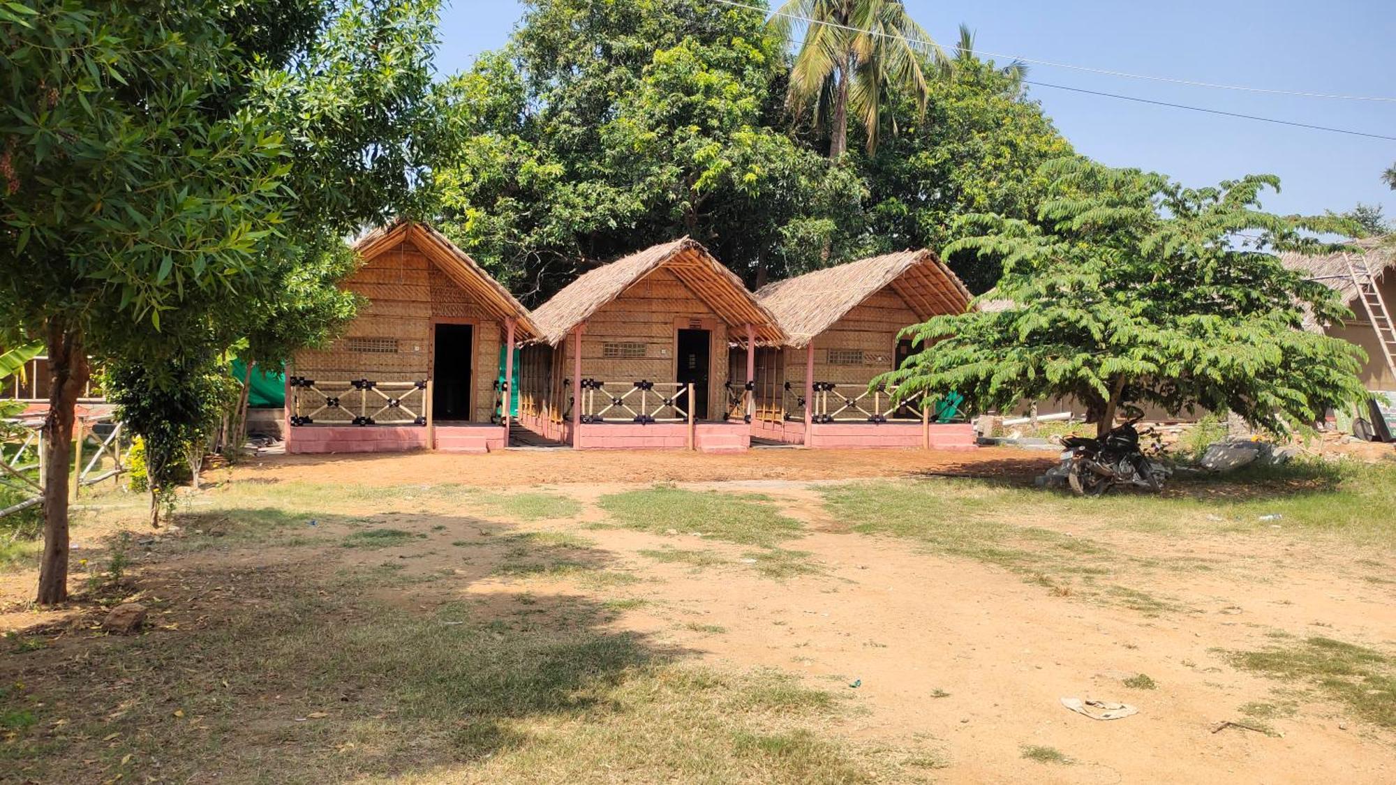 Waterfall Guesthouse Hampi Εξωτερικό φωτογραφία